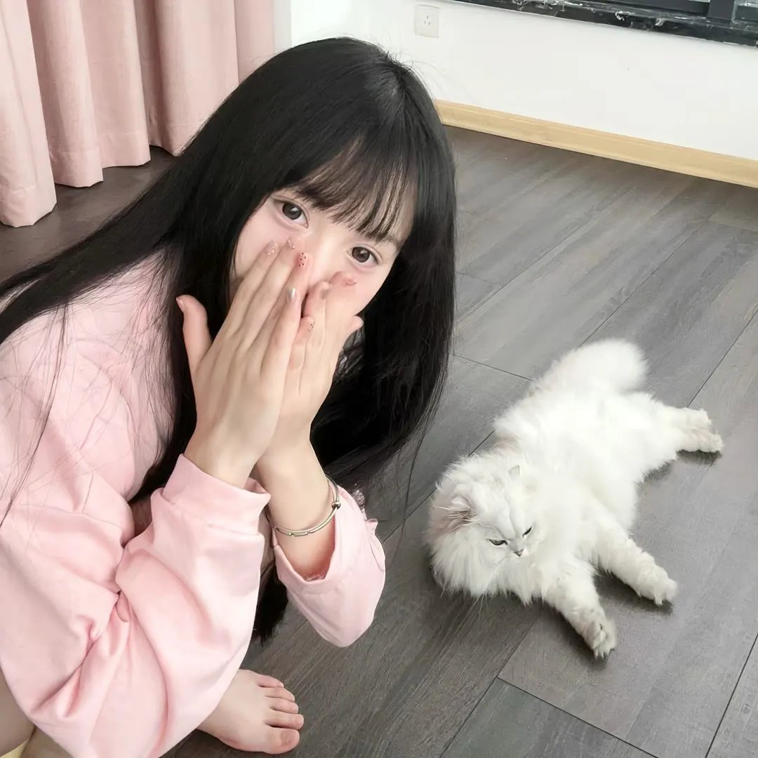 和渣男离婚后我成了团宠千金